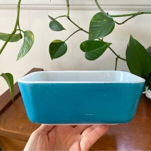 Vintage Pyrex 502-B Refrigerator Dish